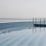 Airseavue Apartments